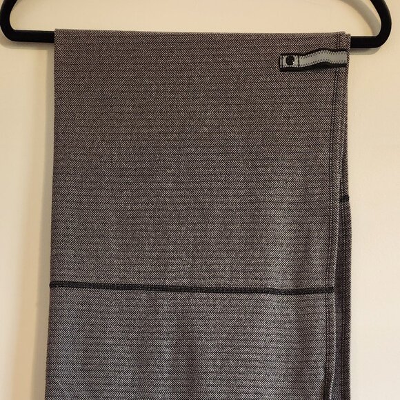 Lululemon Vinyasa Scarf Heathered Herringbone - Picture 1 of 7